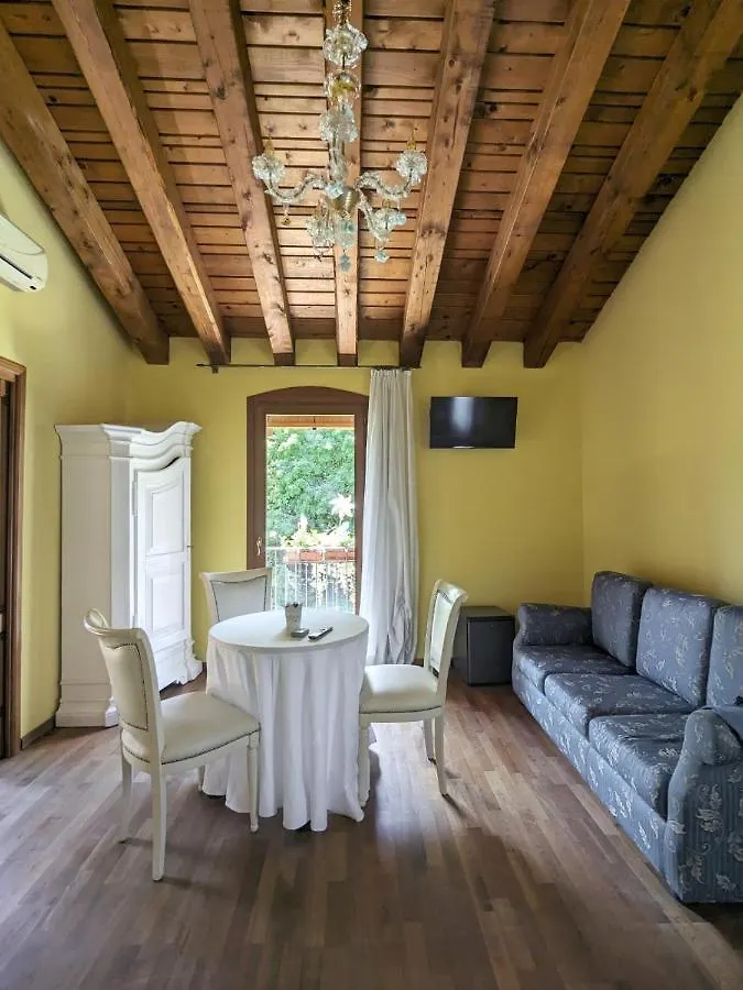 Villa Iris Мольяно-Венето Гостевой дом